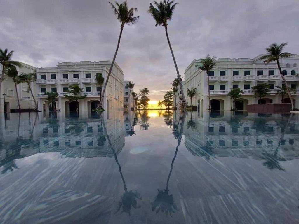 Marina Resort Waterfront Minh Phu Quoc Beach Swimming Pool Exterior foto